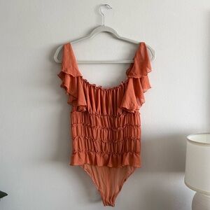 FP Intimately Ruffle Cinched Flutter Sleeve Bodysuit | Size M